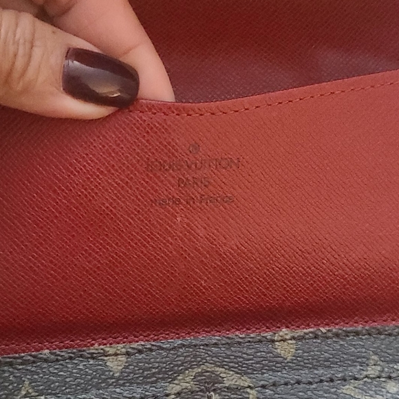 Authentic Louis Vuitton Josephine Wallet - Picture 5 of 16